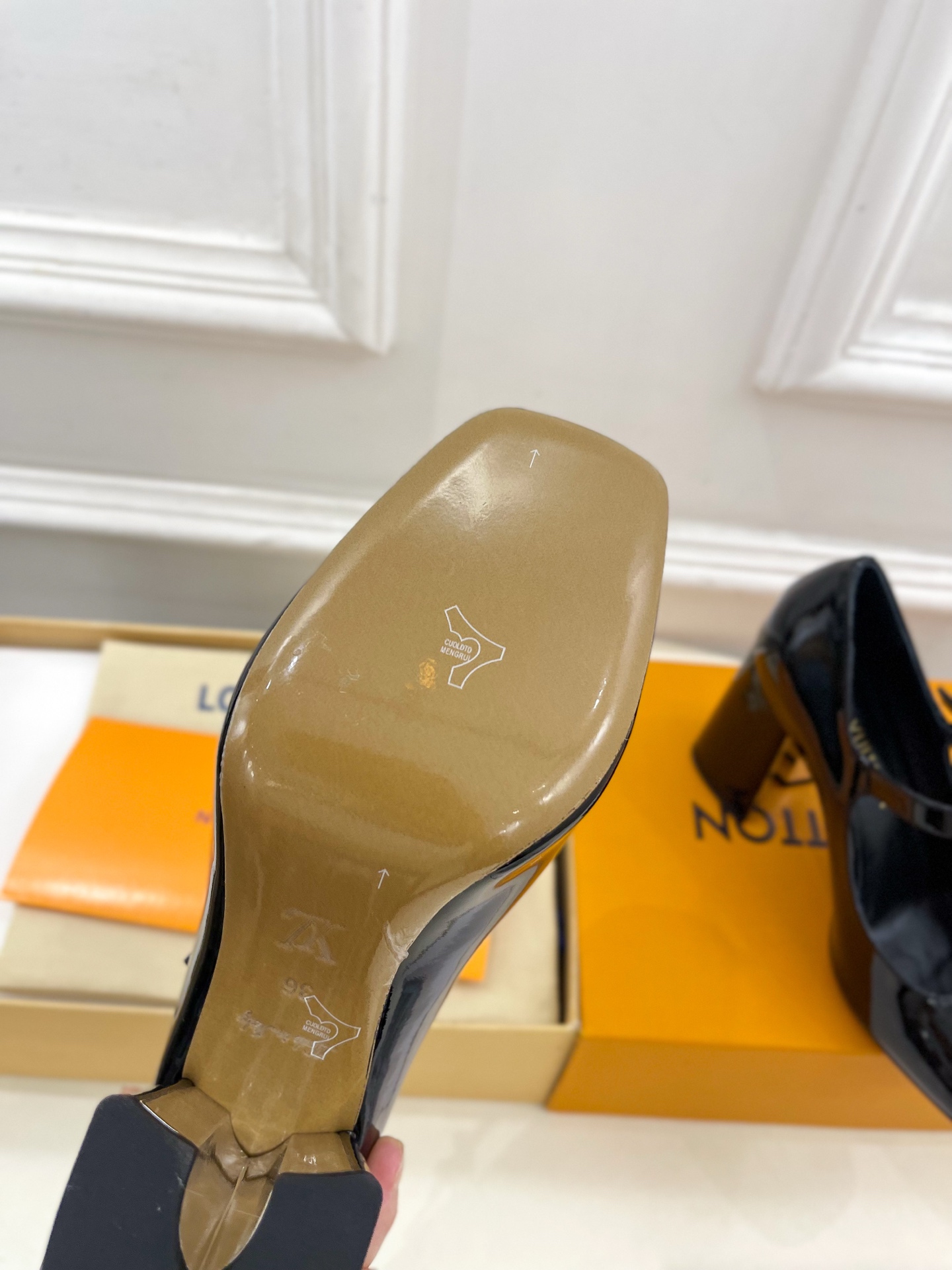 Women's high heels